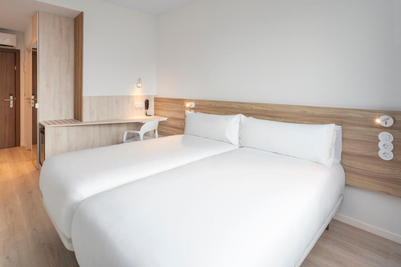 B&B Hotel Lisboa Oeiras Exteriör bild